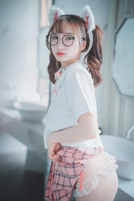[DJAWA] Cute Pink - Son Ye-Eun - 孫樂樂(손예은)