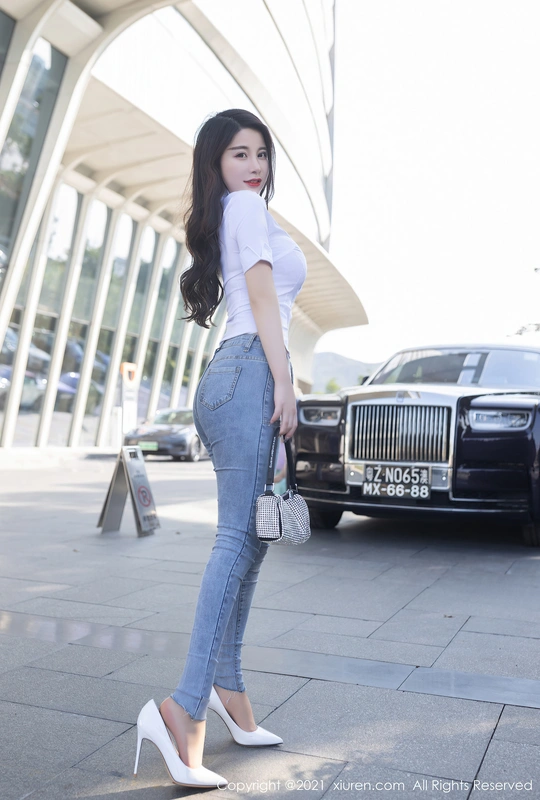 XIUREN秀人网 2021.06.03 NO.3501 - 美七Mia