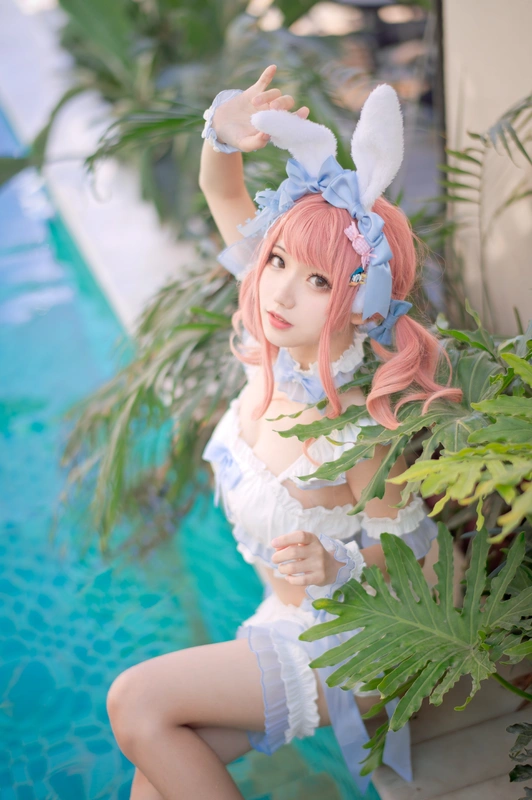 夏日甜芯泳装写真 - 花柒Hana