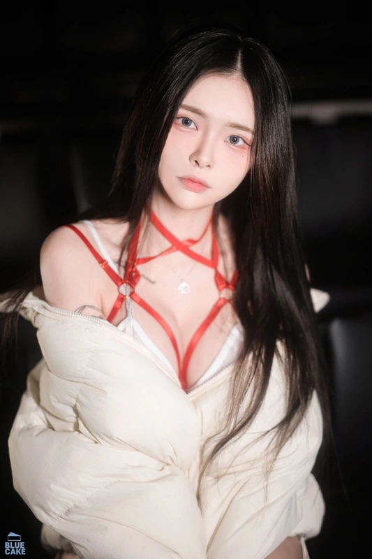 [BlueCake] Secret Date - Yuka (유카)